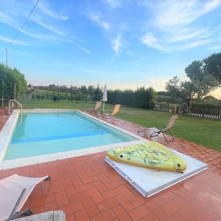 Agriturismo Donoratico Villa Buitenkant foto